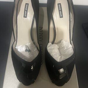 Georgio Armani Suede Pumps S 37 (7)